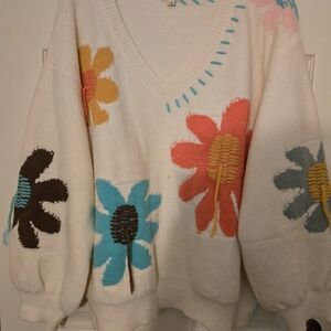 Floral Patterned V-Neck Sweater